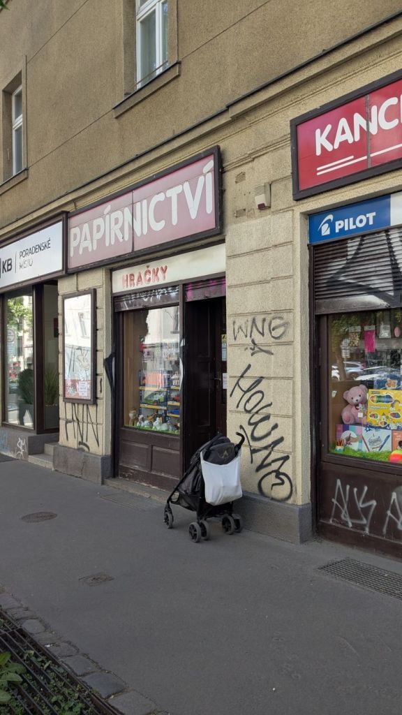 Papírnictví a hračky MOOPI